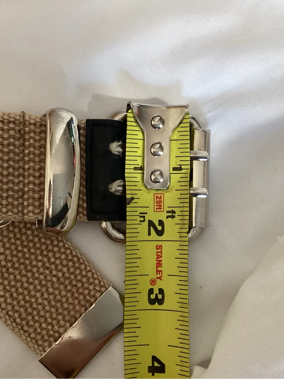 Vintage Y2K Khaki Canvas Grommet Belt 39”